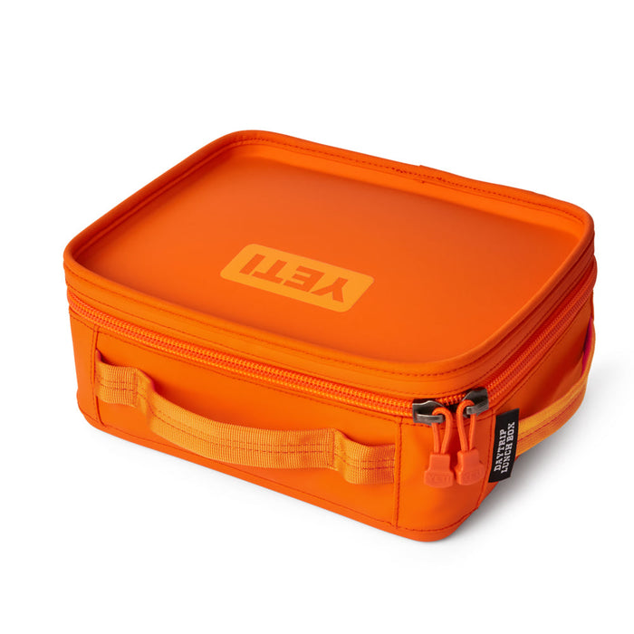 18060131381 LONCHERA DAYTRIP BOX KING CRAB ORANGE MARCA YETI