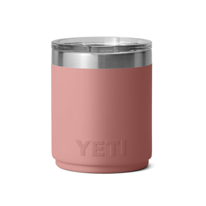 21071503320 TERMO RAMBLER 10oz LOWBALL 2.0 TAPA MAGNETICA SANDSTONE PINK MARCA YETI