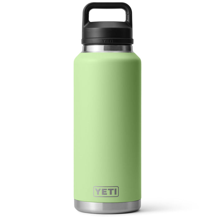 21071503428 TERMO RAMBLER 46oz CHUG CAP KEY LIME MARCA YETI