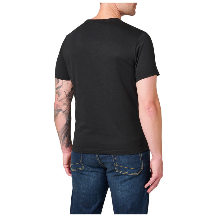 76166ADR-019 PLAYERA INTRICATE EMBLEM NEGRA MARCA 5.11 TACTICAL